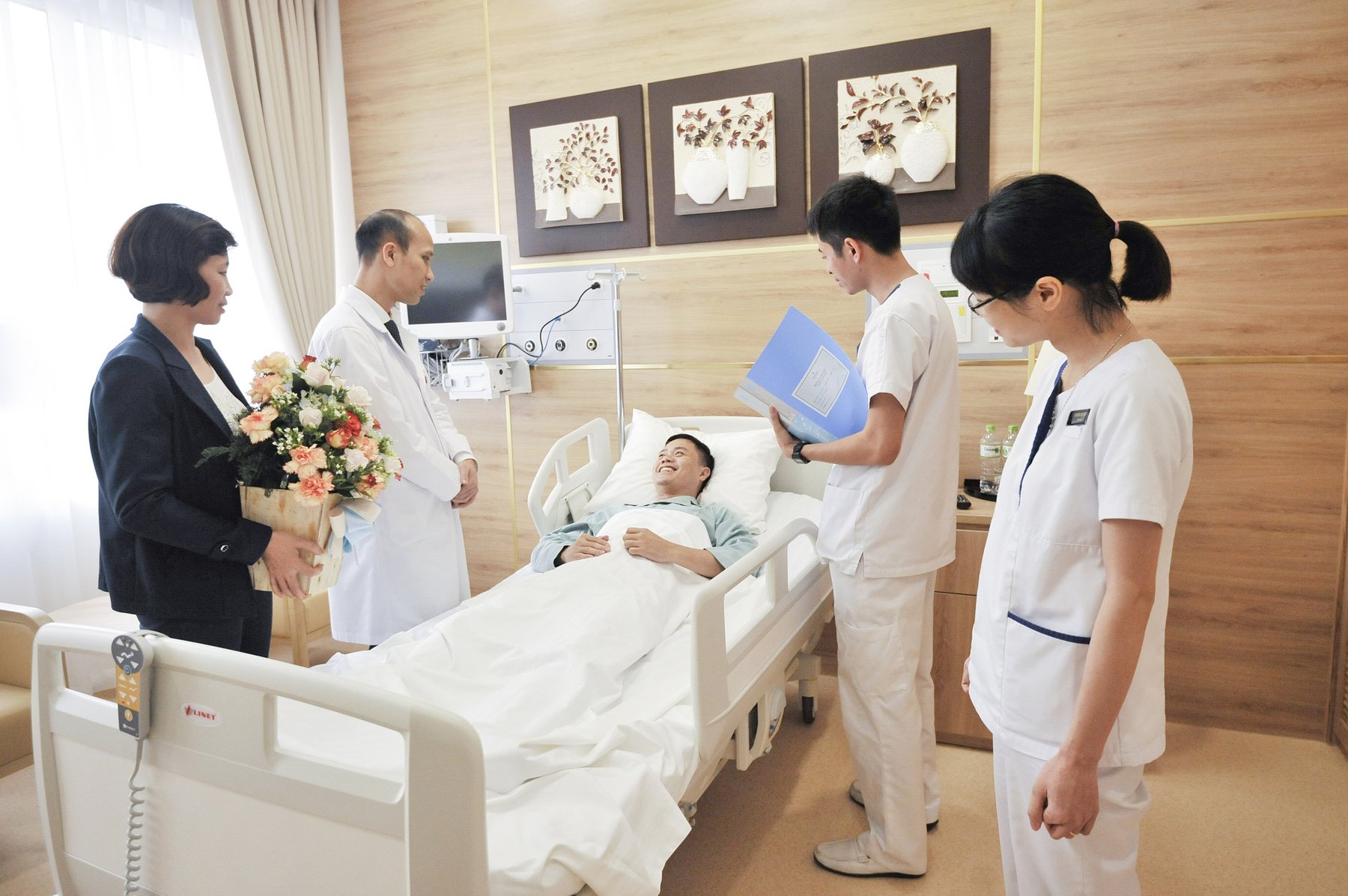 1. Hồ sơ hưởng chế độ ốm đau dài ngày gồm những giấy tờ nào?